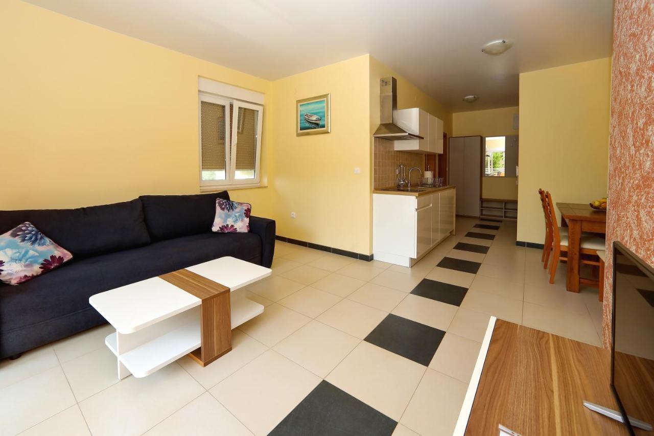 Villa Palma Sukošan Exterior foto