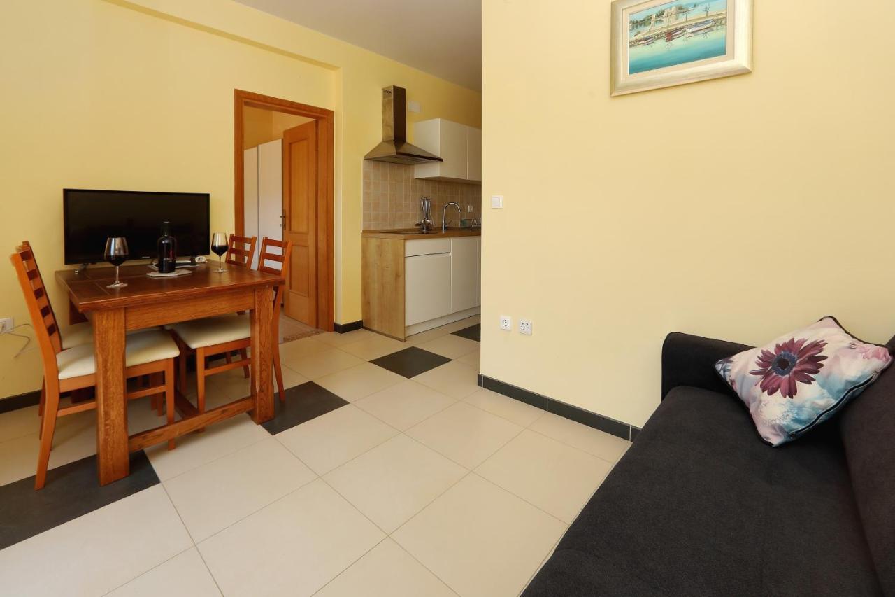 Villa Palma Sukošan Exterior foto